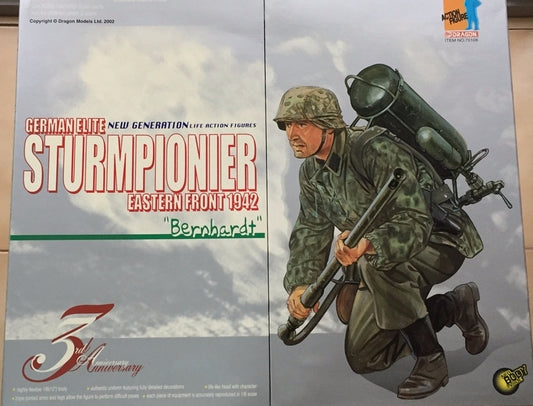 Dragon 1/6 12" Cyber Hobby German Elite Sturmpionier Eastern Front 1942 Bernhardt Figure