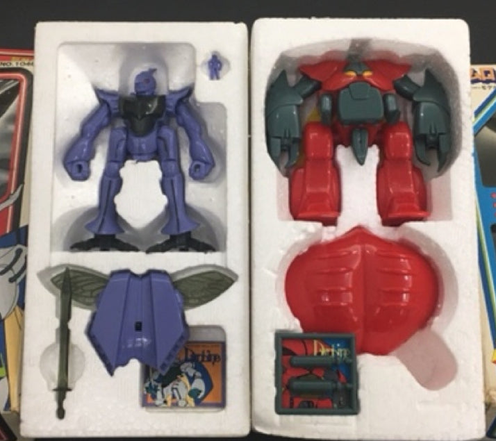 Clover Aura Battler Dunbine Dunbine & Drumlo Diecast Plastic 2 Action Figure Set