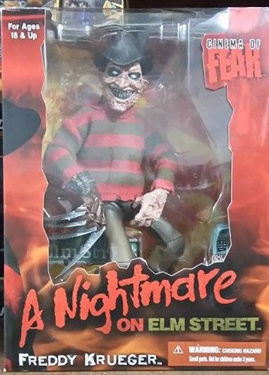 Mezco Toys Cinema Of Fear A Nightmare On Elm Street Freddy Krueger Action Figure Used - Lavits Figure
 - 1