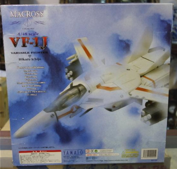 Yamato 1/60 Robotech Macross VF-1J Variable Fighter Hikaru Ichijo