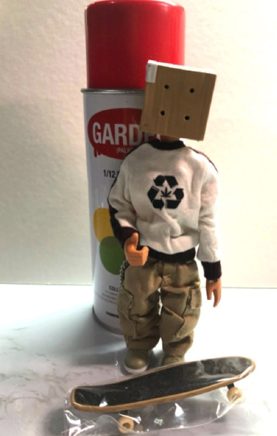 How2Work 2013 Michael Lau Garden (Palm)er Box B 6" Vinyl Figure