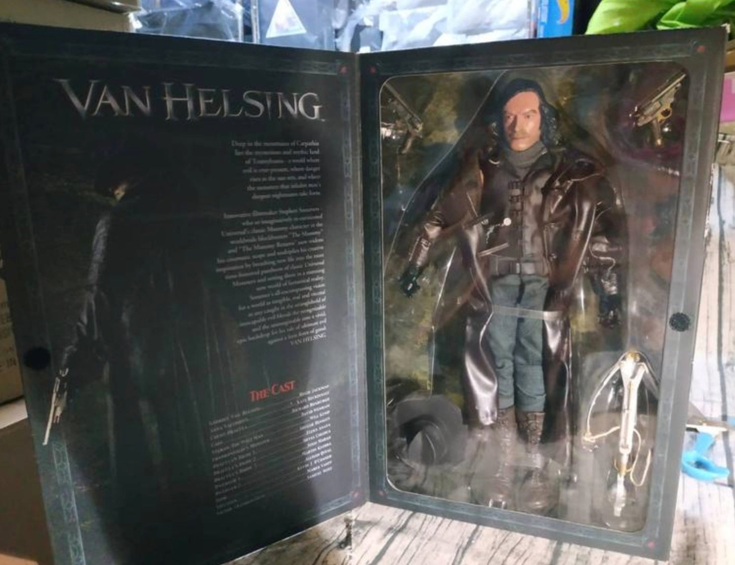 Sideshow 1/6 12" Van Helsing Hugh Jackman as Gabriel Action Figure