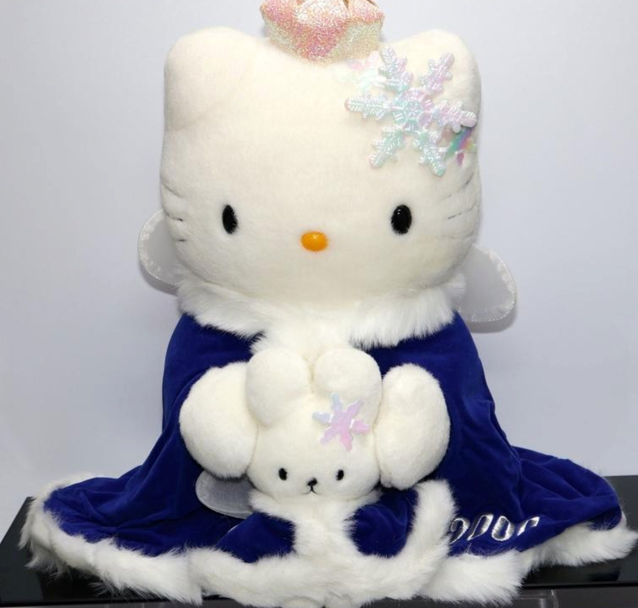 Sanrio 2000 Hello Kitty Vivitix Girls Snow Angel 15" Plush Doll Figure