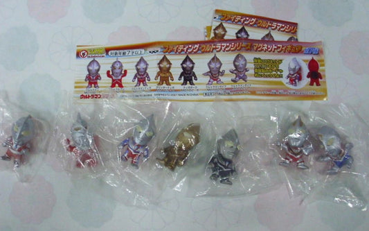 Bandai Ultraman Gashapon 7 Mini Magnet Figure Set