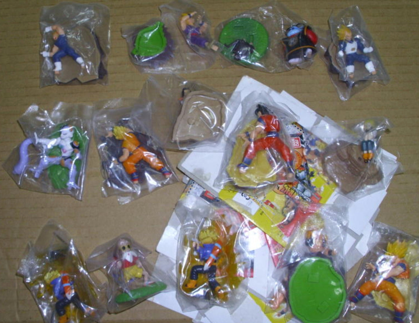 Bandai Dragon Ball Z DBZ Collection Part 2 14 Trading Figure Set