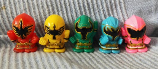 Bandai Power Rangers Mystic Force Magiranger 5 Mini Finger Puppet Trading Figure Set