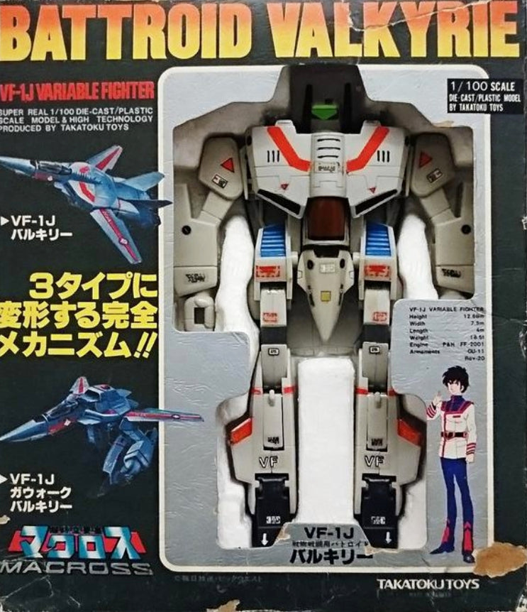 Takatoku Toys 1/100 Robotech Macross Battroid Valkyrie VF-1J Variable Fighter Action Figure