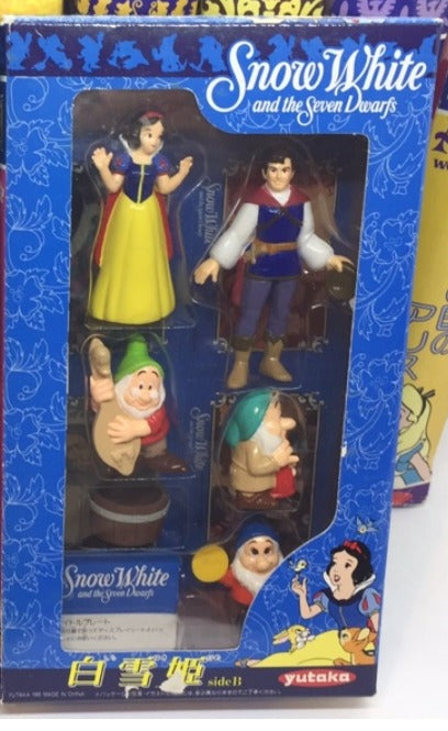 Yutaka 1995 Disney Video Tape Character Collection Vol 4 Snow White Side B Trading Figure