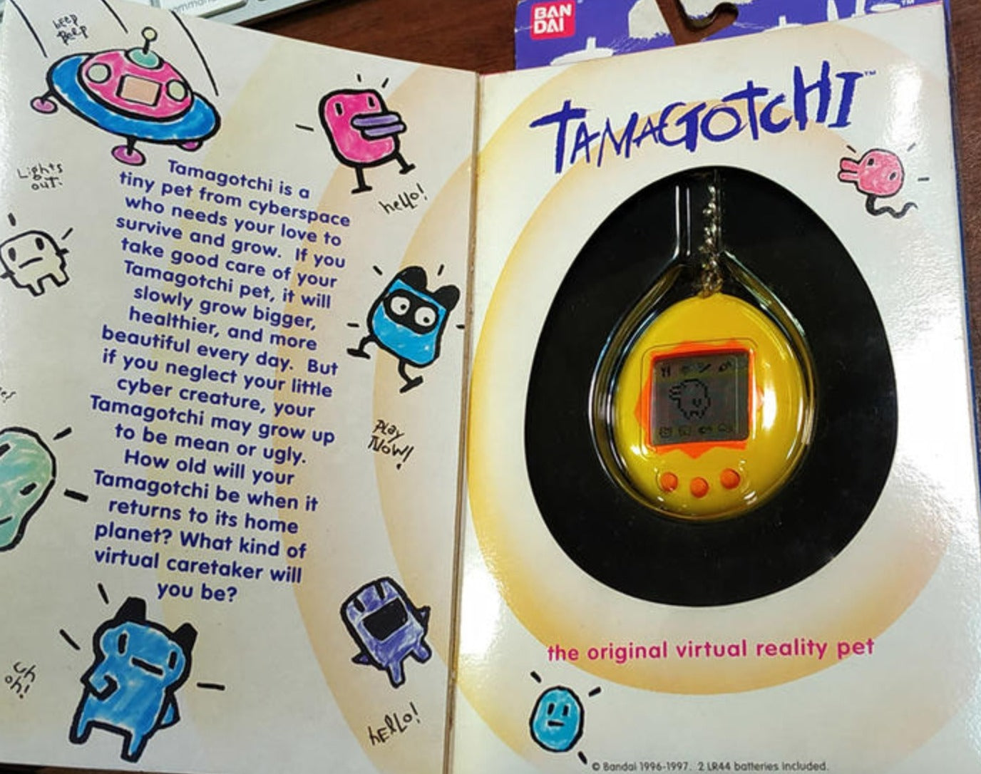 Bandai Tamagotchi Box ver LCD LSI Handheld Game Yellow ver