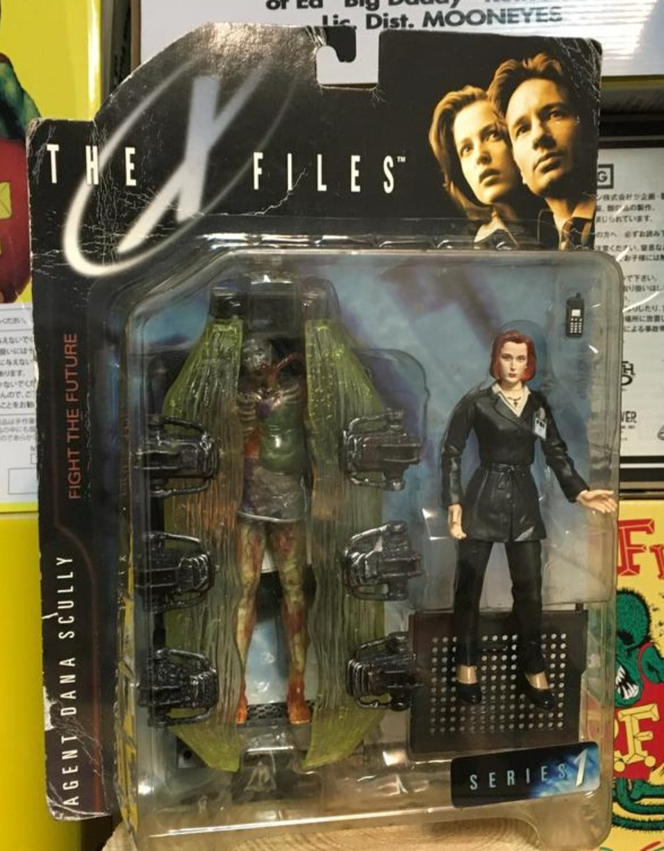 McFarlane Toys The X Files Series 1 Agent Dana Scully Action Figure