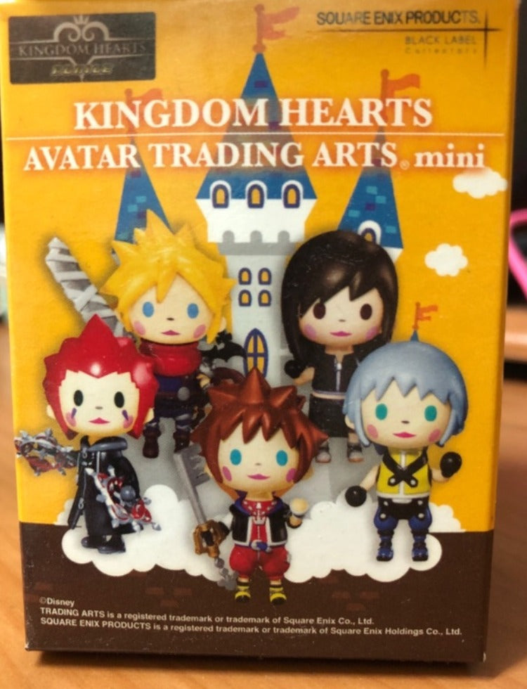 Kingdom Hearts Avatar Trading Arts Figure Mini Cloud strife Square enix  Japan