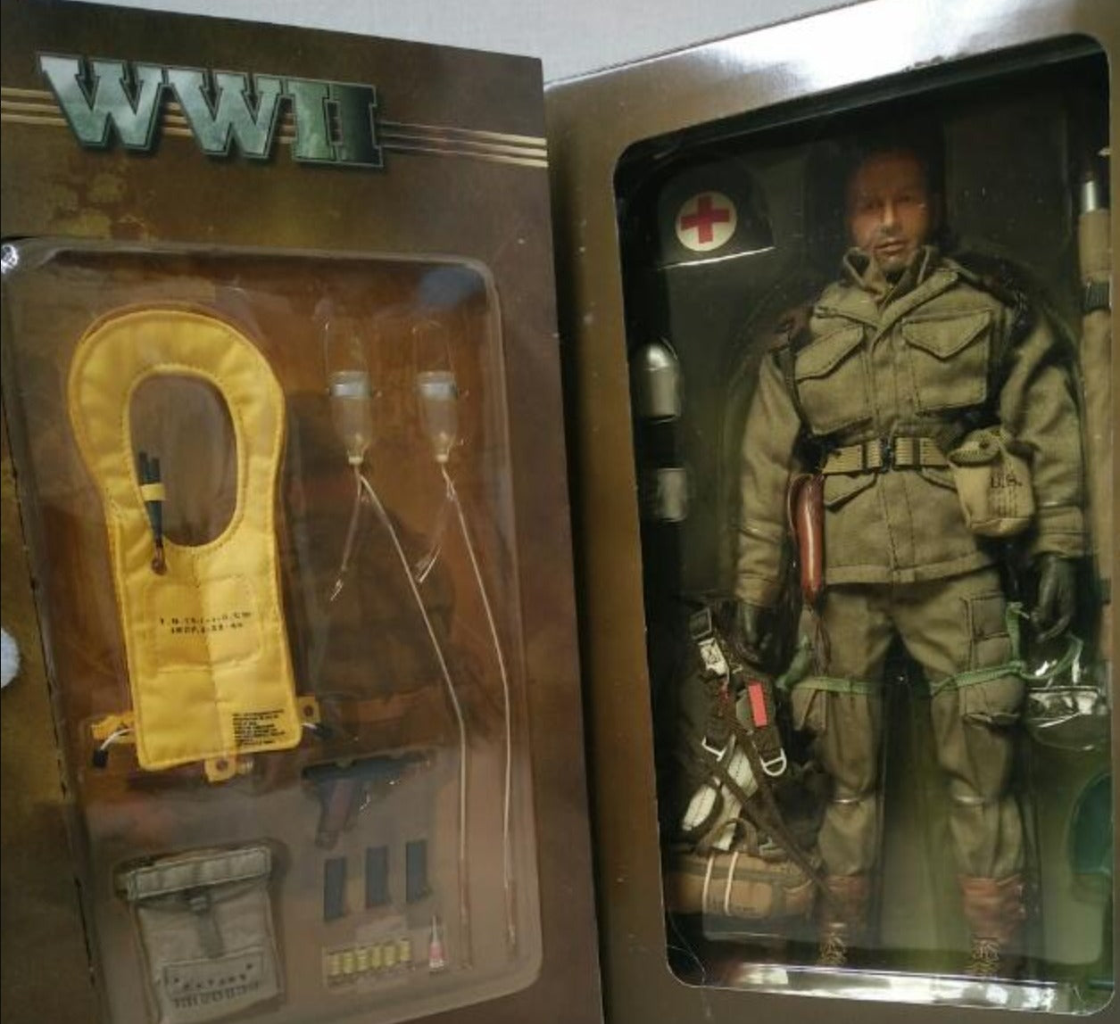 BBi 1/6 12" WWII 101st Medic First Sergeant Will Bailey Action Figure