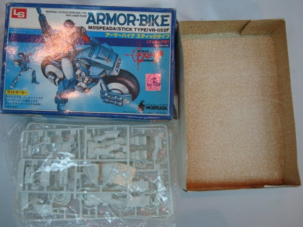 LS 1/24 Genesis Climber Mospeada Armor Bike Stick VR-052F Plastic Model Kit Figure - Lavits Figure
 - 2