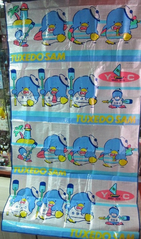 Sanrio 1985 Tuxedo Sam Penguin 70" x 40" Plastic Leisure Mat - Lavits Figure
