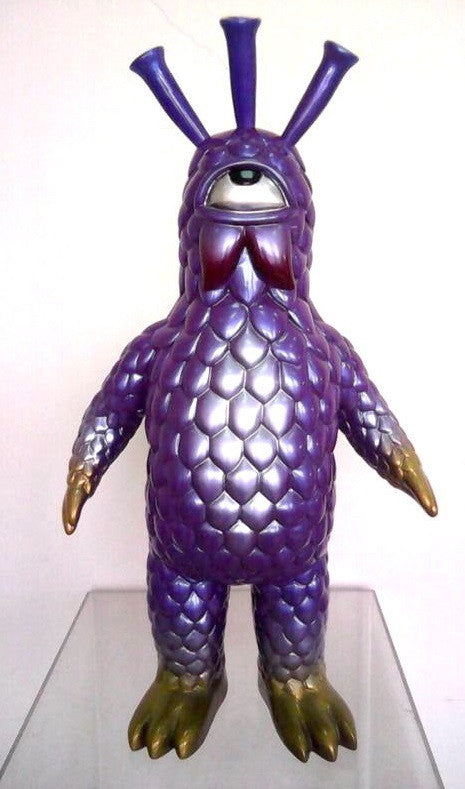 Frank Kozik FiberGlass Kaiju Zagoran Belchor Purple Ver 30" Vinyl Figure - Lavits Figure
 - 1