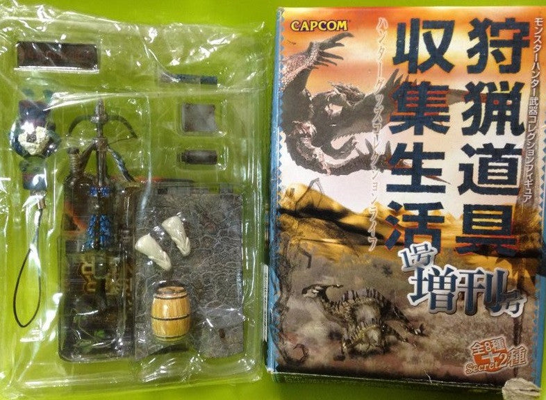 Capcom Monster Hunter Hunting Weapon Collecting Life Vol 1 Plus Secret Bow Figure - Lavits Figure
