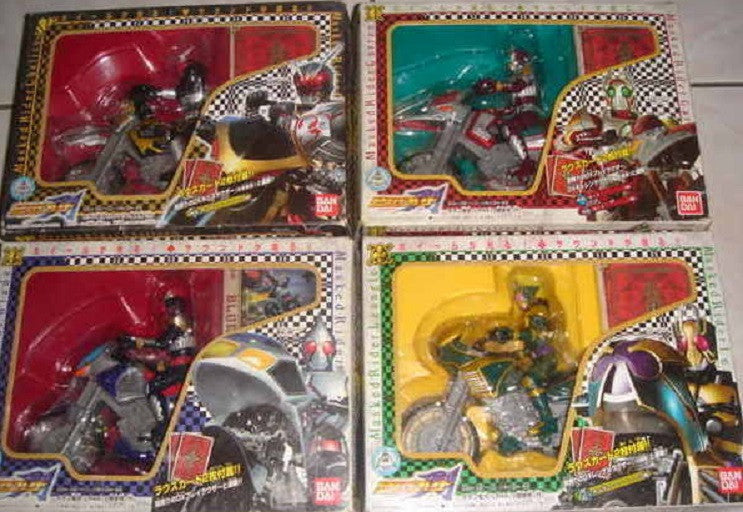 Bandai Kamen Masked Rider Blade 4 3.5" Action Figure & Bike Motocycle Set - Lavits Figure
 - 1