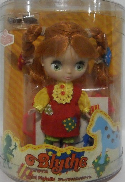 Takara Petite Blythe PBL72 Playful Pigtails Action Doll Figure - Lavits Figure
