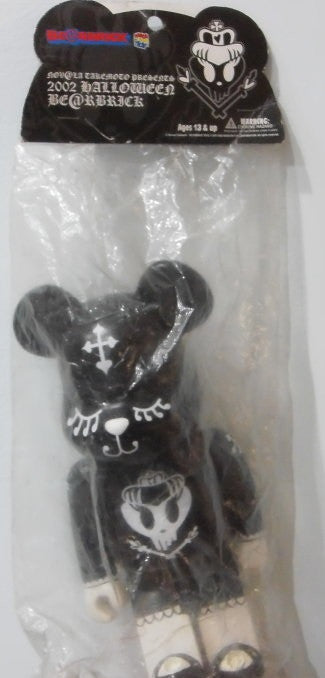 Medicom Toy 2002 Be@rbrick 400% Halloween Material Lolita Black 11" Vinyl Collection Figure - Lavits Figure
 - 2