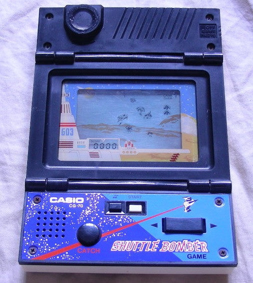 Casio 1983 CG-70 Shuttle Bomber Electronic Handheld Video LCD Game & Radio - Lavits Figure
 - 3