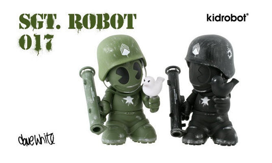 Kidrobot 2009 Dave White Kidrobot Mascot No 17 Sgt Robot Green & Black Ver 2 7" Vinyl Figure Set - Lavits Figure
