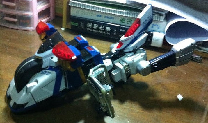 Bandai Power Rangers Dekaranger SPD Space Patrol Delta Patwing DX