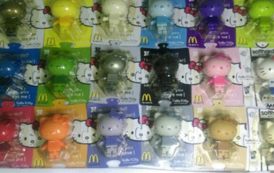 Mcdonalds 2006 Hello Kitty Kittybrick 18 Trading Figure Set w/ Bag - Lavits Figure
 - 2