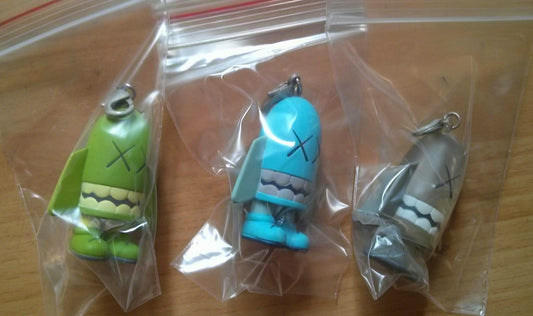 Medicom Toy 2011 Original Fake Kaws Blitz Keychain Green Blue Monochrome 3 2.5" Figure Set - Lavits Figure
 - 1