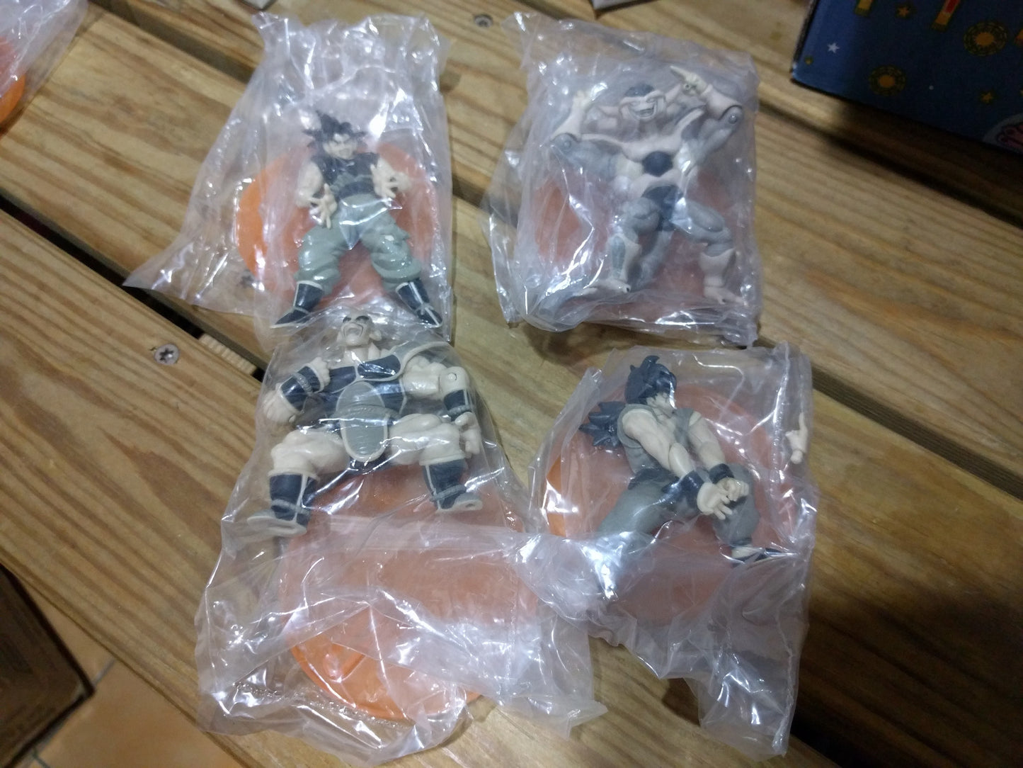 Unifive Dragon Ball Z Posing Freeza Part 2 4 Monochrome Trading Figure Set - Lavits Figure
