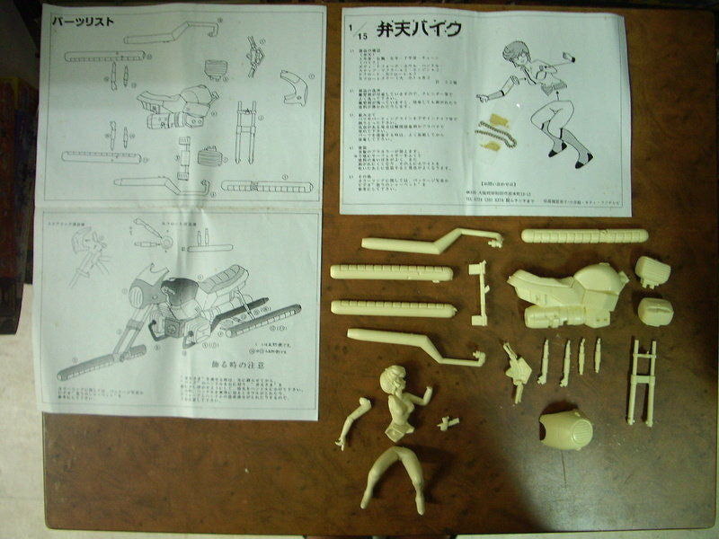 Musasiya 1/15 Urusei Yatsura Benten & Bike Motocycle Cold Cast Model Kit Figure - Lavits Figure
 - 3