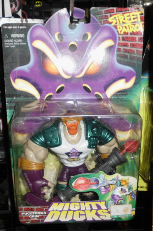 Mattel 1997 Mighty Ducks Ice Strike Puckzooka Grin Action Figure