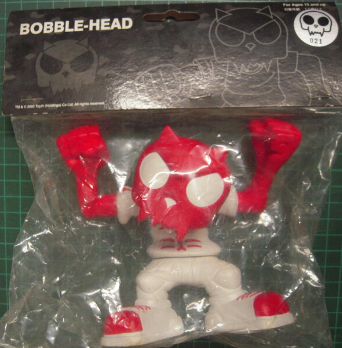 Toy2R 2001 Bobble Head Devil Toyer Red Bone Shirt ver 4.5" Vinyl Figure