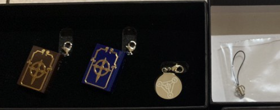 Good Smile Magical Girl Lyrical Nanoha Strikers Device Metal Charm Collection 09 Book of Darkness & Book of the Azure Sky