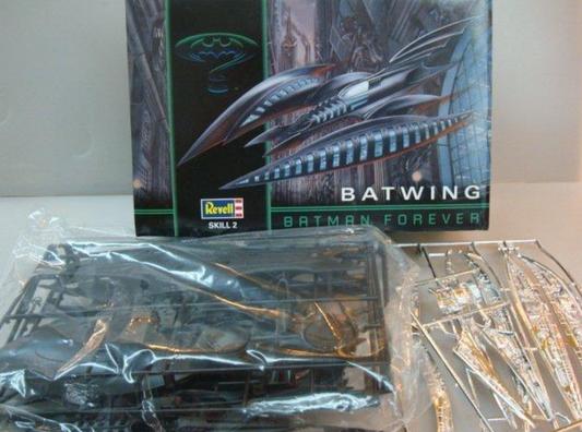 Revell 1/32 Batman Forever Batwing Plastic Model Kit Figure