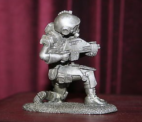 Westwood Studios 1999 Command & Conquer Tlberian Sun Collector's Edition GDI Soldier Metal Trading Figure