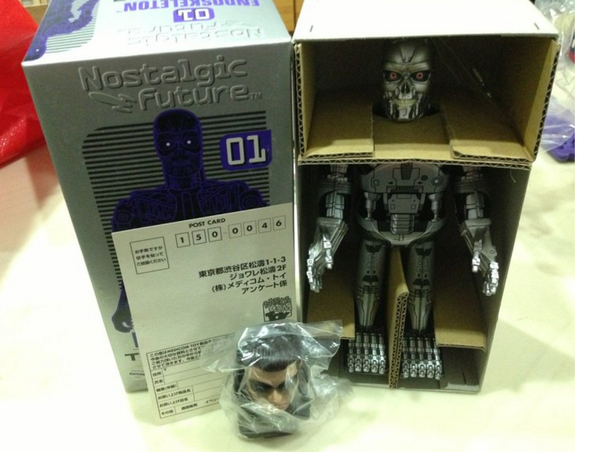 Medicom Toy Nostalgic Future Terminator 2 Judgment Day 01 T-800 8" Tin Toy Figure - Lavits Figure
