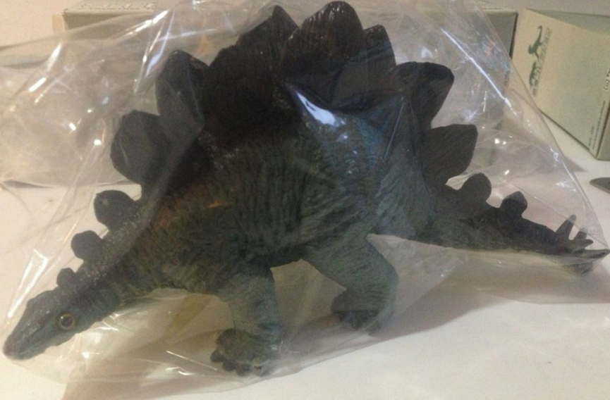 Tsukuda Hobby Japan 1991 Dinosaur KR-08 Stegosaurus 6" Soft Vinyl Figure - Lavits Figure
 - 2