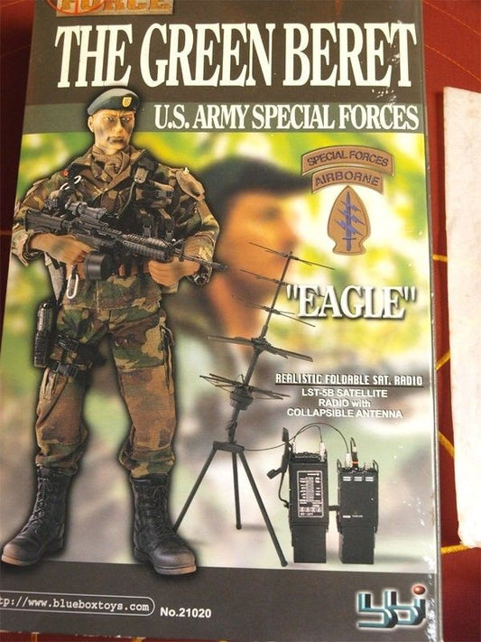 BBi 12" 1/6 Elite Force The Green Beret U.S. Army Special Eagle Action Figure - Lavits Figure
 - 1