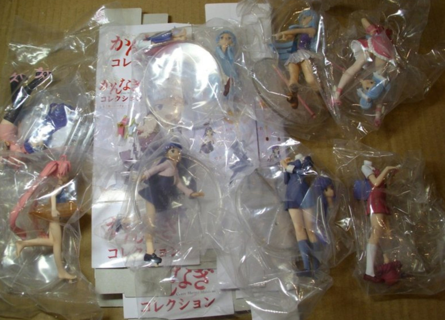 Cafe Reo Kannagi Crazy Shrine Maidens 7+1 Secret 8 Trading Figure Set